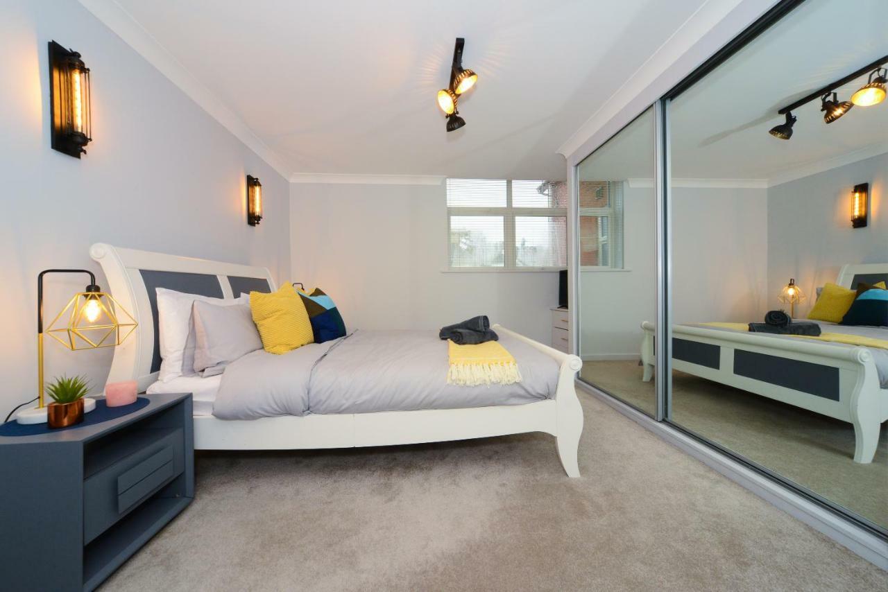 Beautiful Apartment Near Bournemouth, Poole & Sandbanks 외부 사진